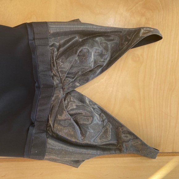 Designer Nicole Miller Evening Gown - Picture 3 of 11